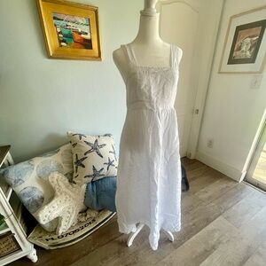 Adorable white linen dress